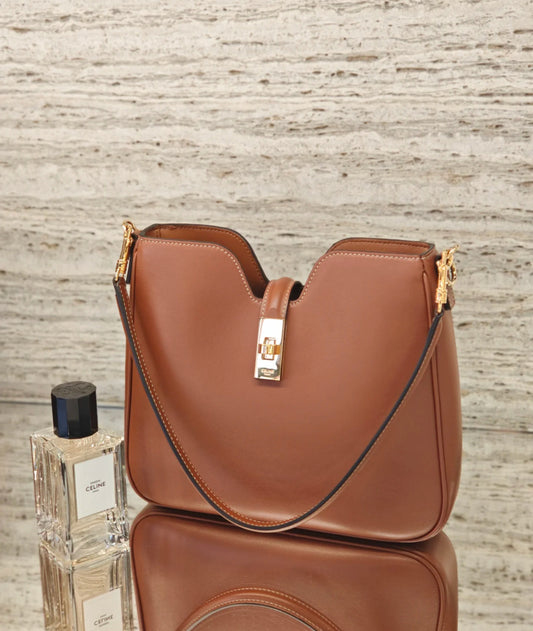 Celine Soft 16