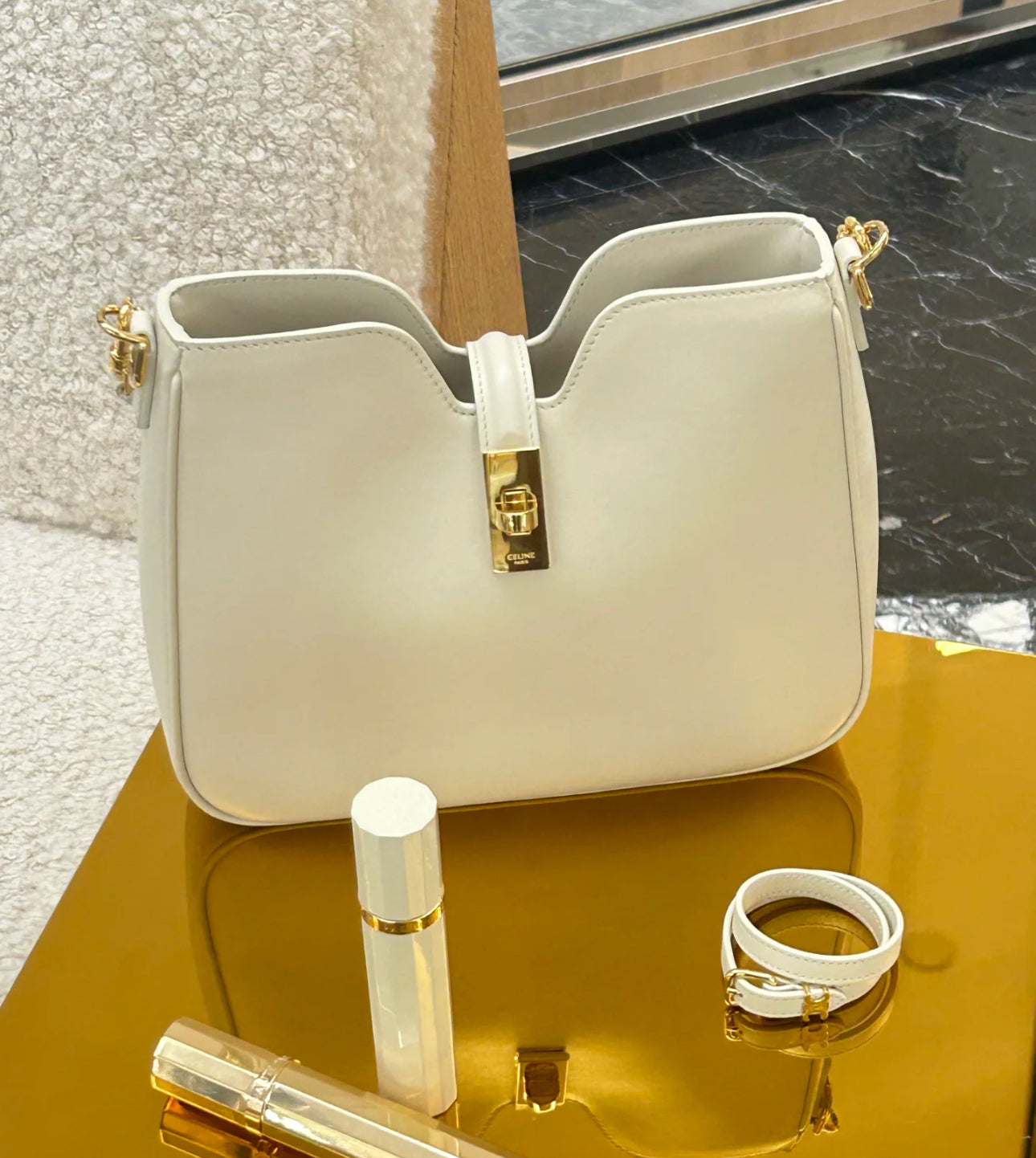 Celine Soft 16